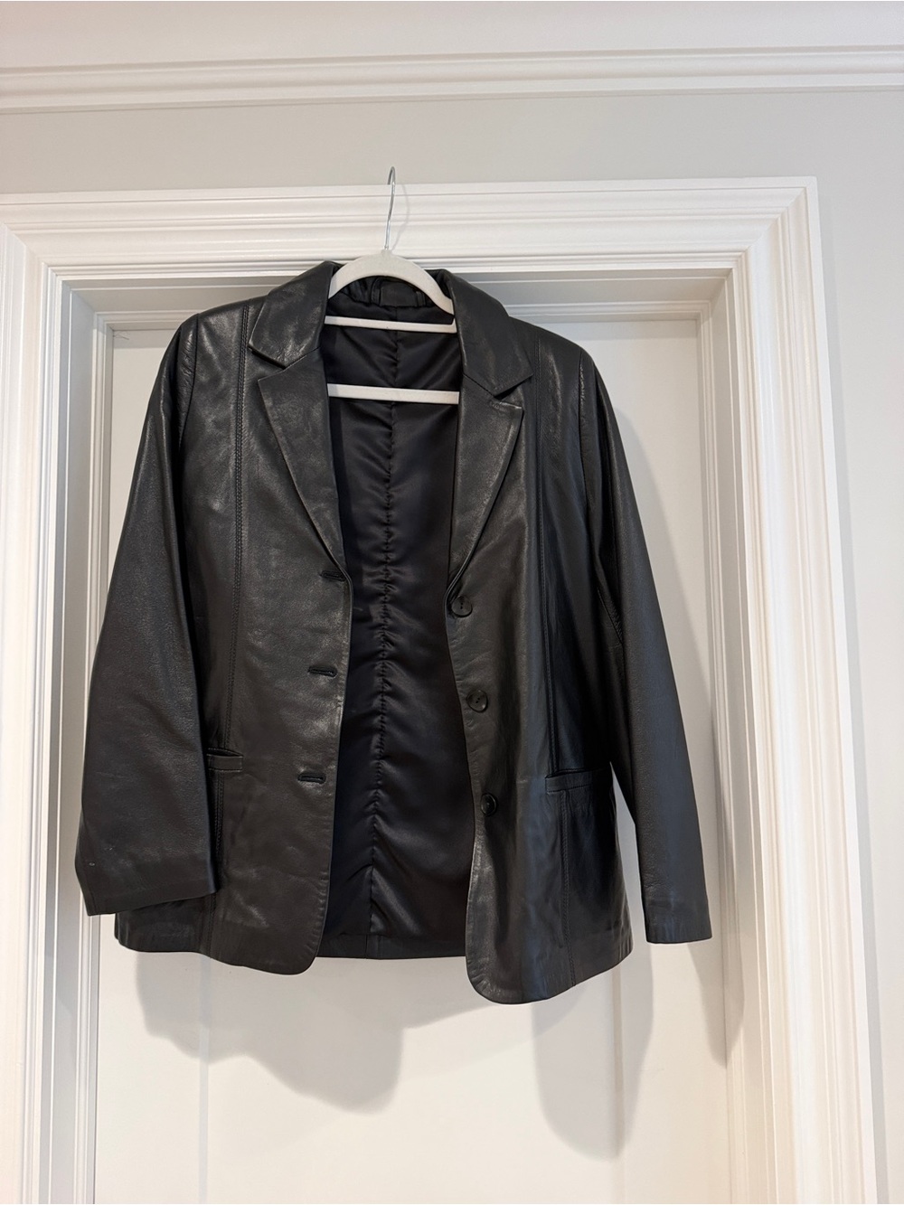 Classic Black Leather Blazer Jacket - Women's
